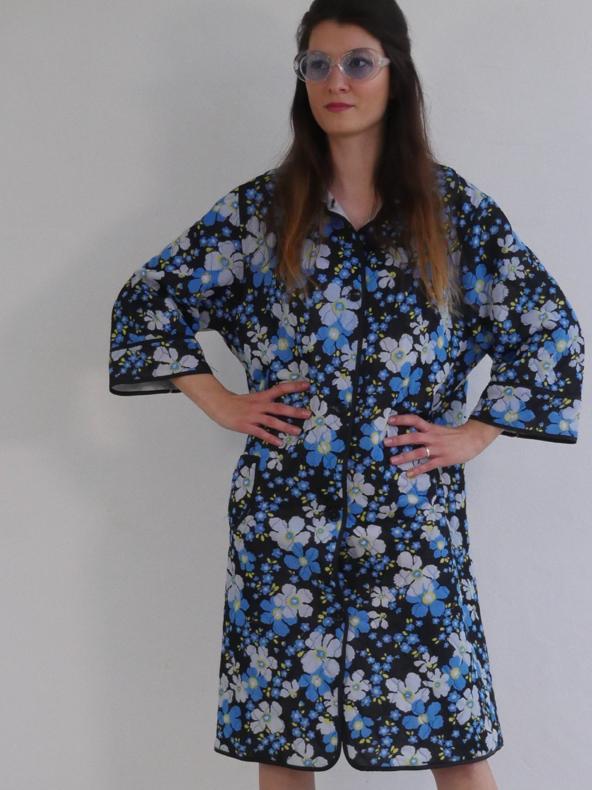 Vintage Quilted Home Robe Coat with Cool Floral Print