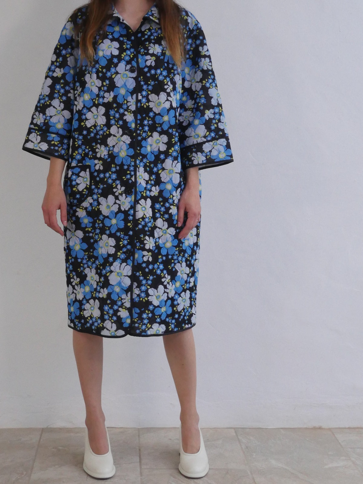 Vintage Quilted Home Robe Coat with Cool Floral Print