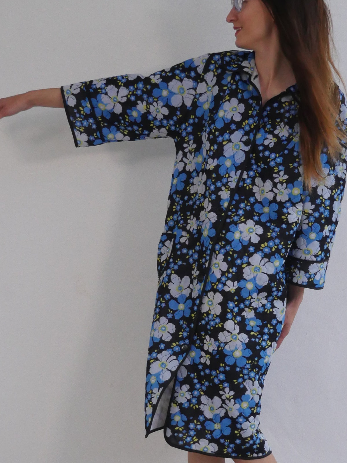 Vintage Quilted Home Robe Coat with Cool Floral Print