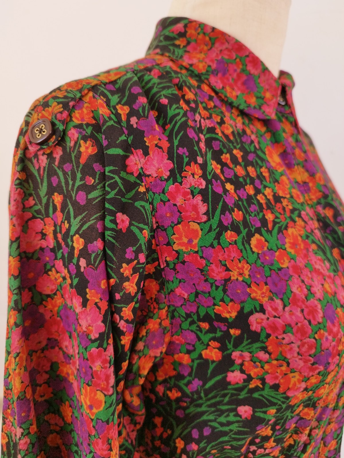 High Quality Vintage Floral Midi Dress with Pleated Skirt