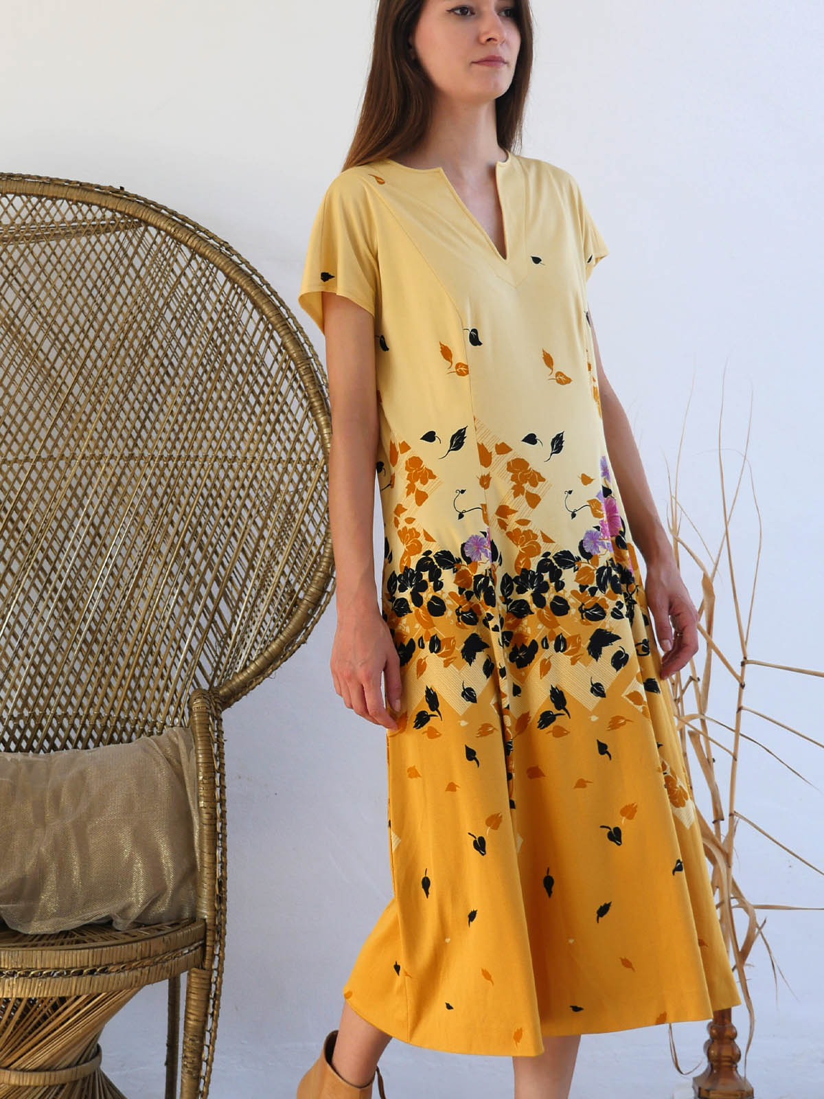 Two Tone Yellow Sleeveless Summer Dress with Midi Skirt