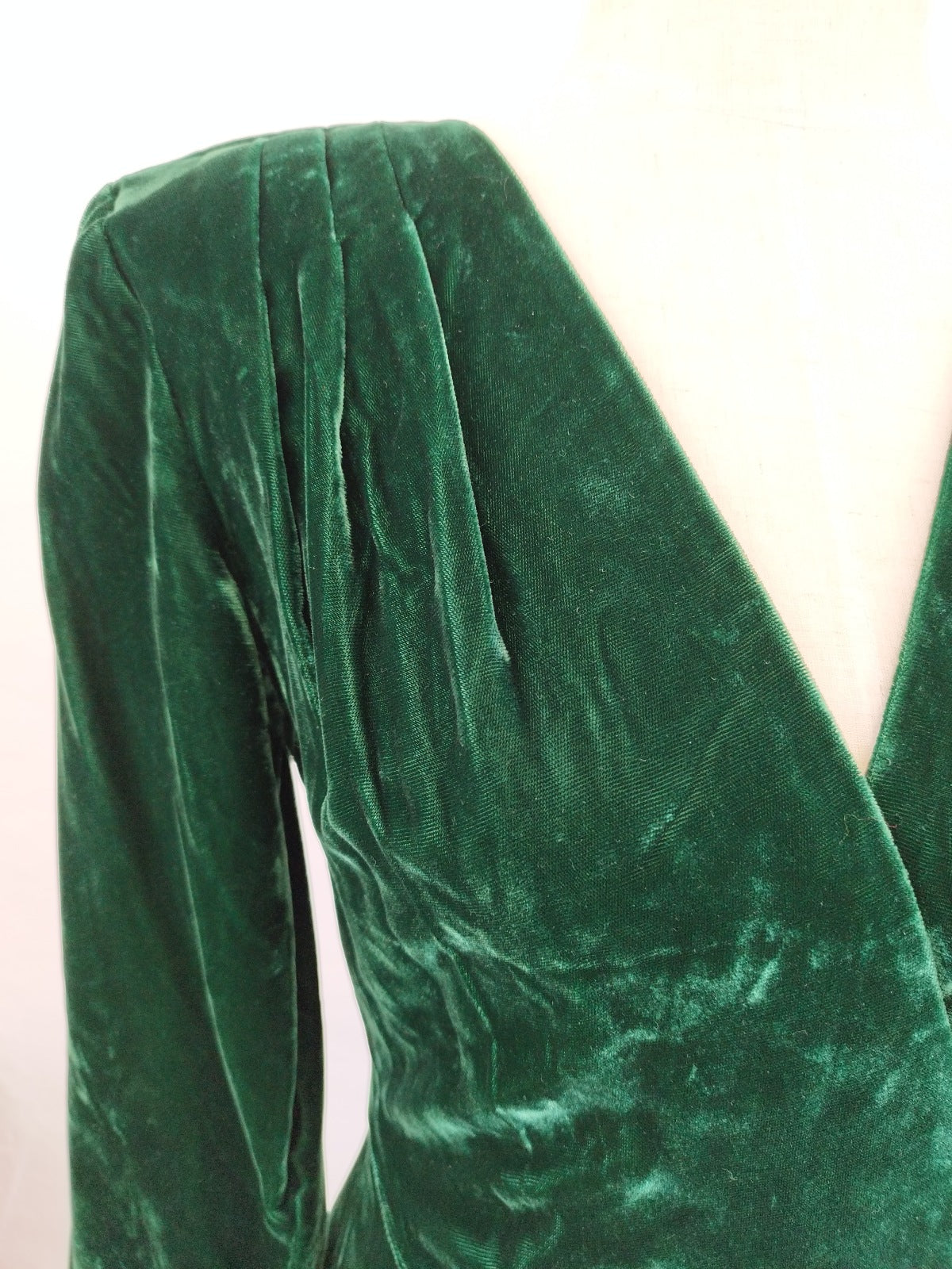 DARK GREEN CRUSHED VELVET DRESS – Damned Paradise