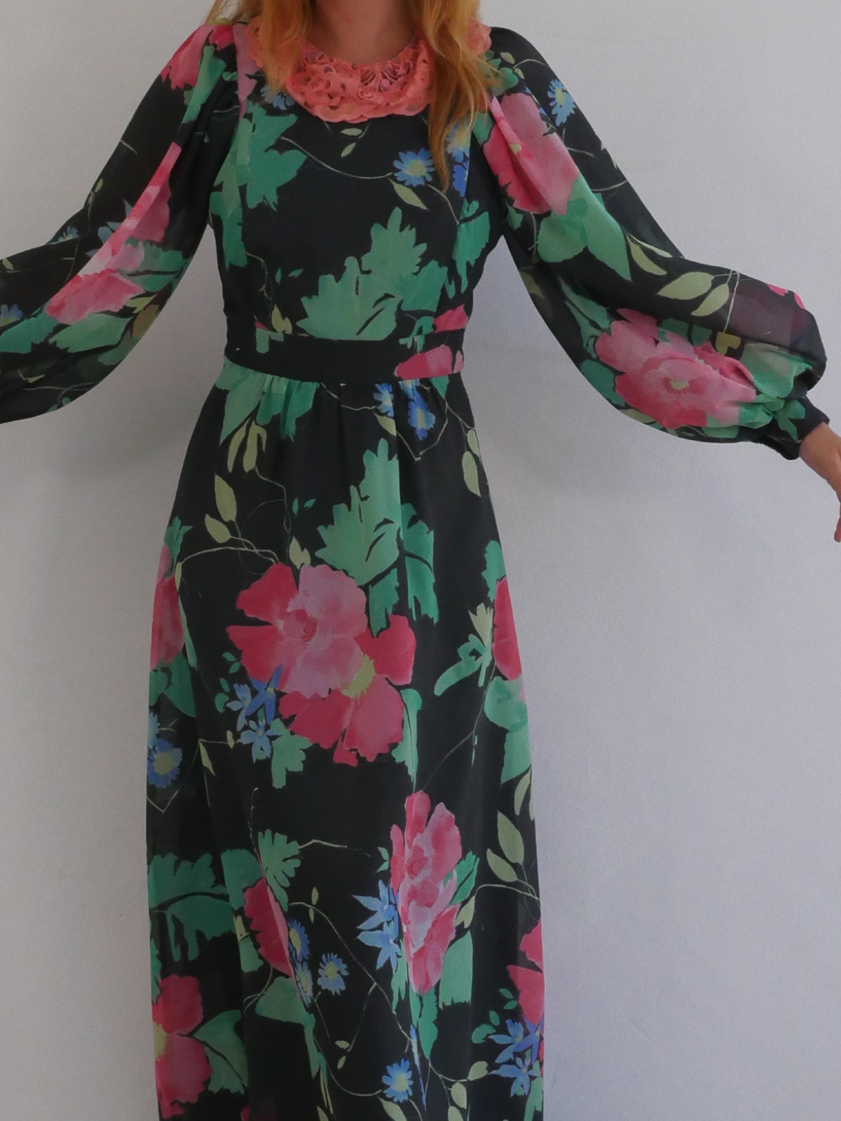 Vera Mont 70s Vintage Dress with Floral Print and Voluminous Bishop Sleeves