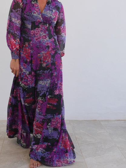 70s Maxi Vintage Dress by Mackerness with Flowy Skirt and Abstract Purple / Violet Print