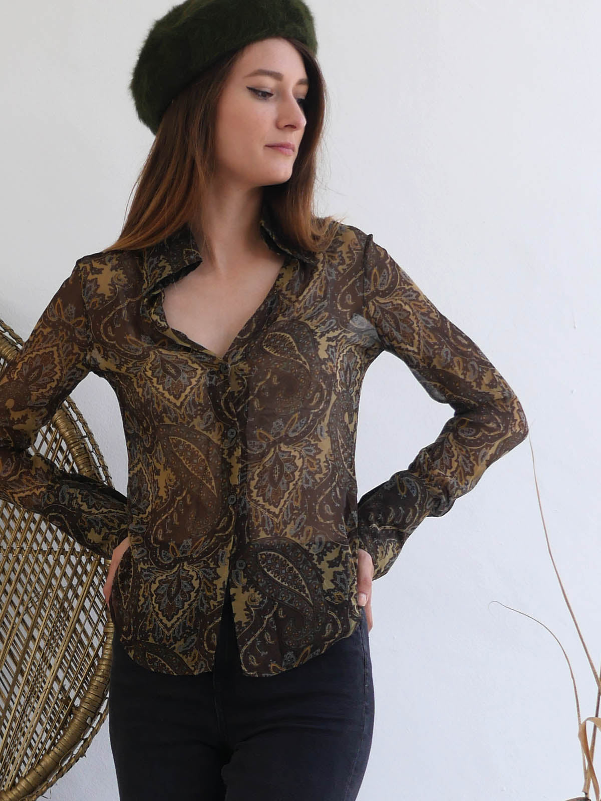 Long Sleeve Shirt with Vintage Print in Earthy Colors