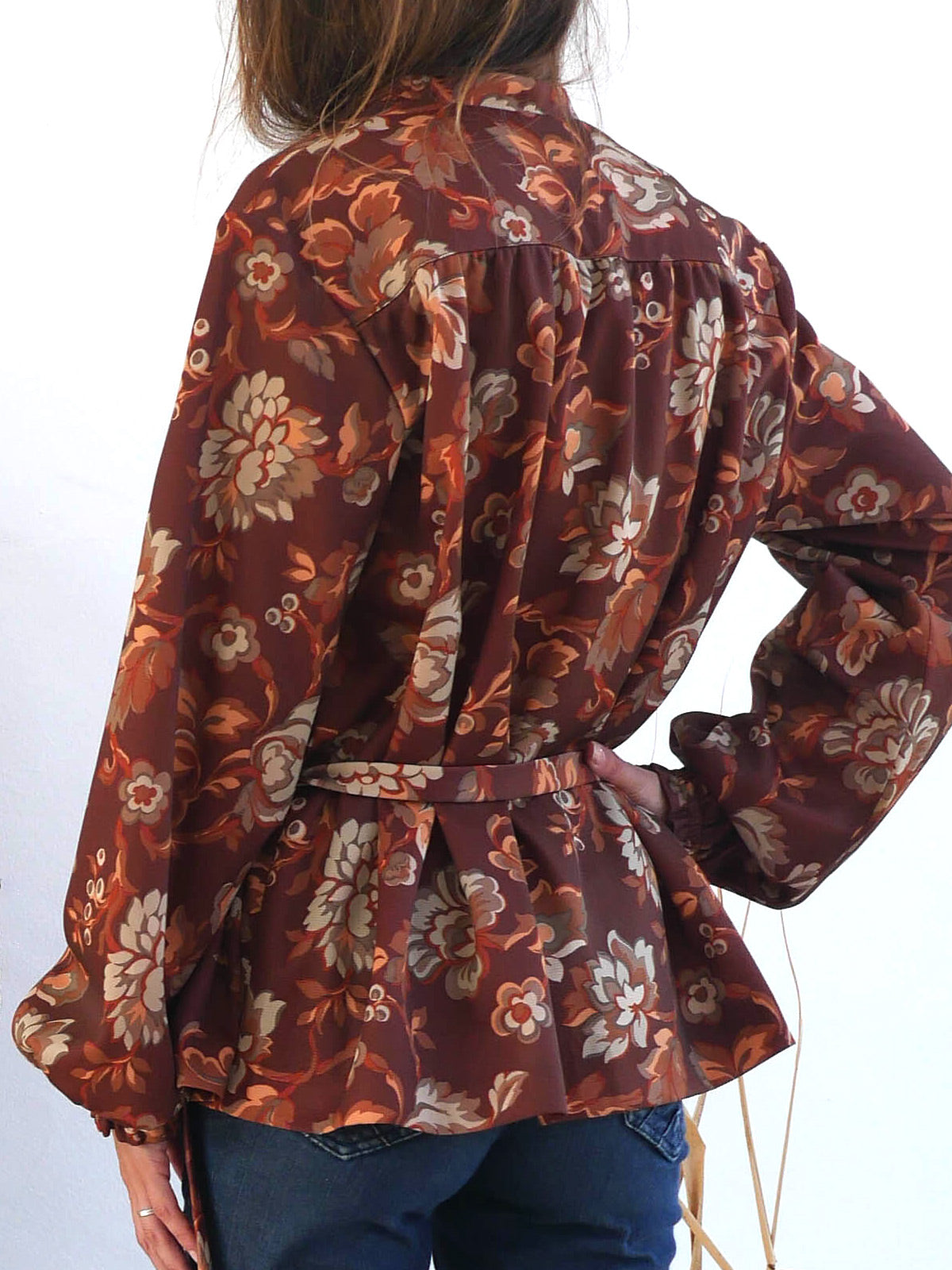 Brown Vintage Blouse with Floral Print and Belt