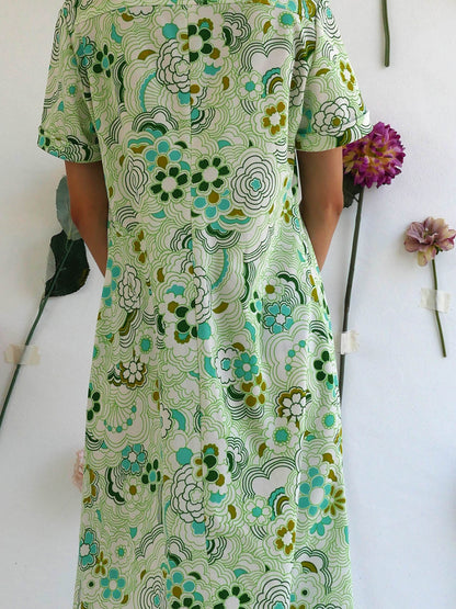 60s Short Floral Dress in Light Green Color