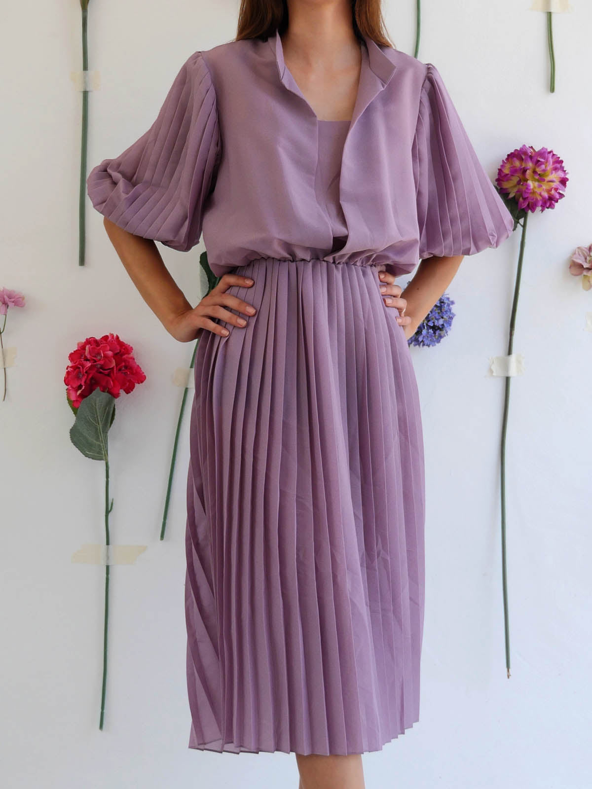 Lila Pleated Summer Dress with Balloon Sleeves