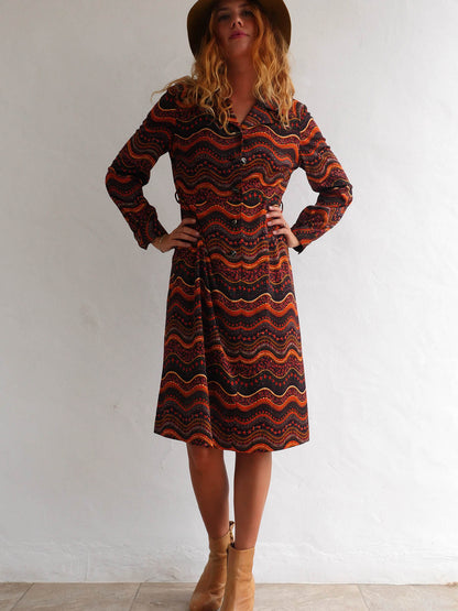 70s Midi Button Down Dress with Long Sleeves in Earthy Wavy Pattern