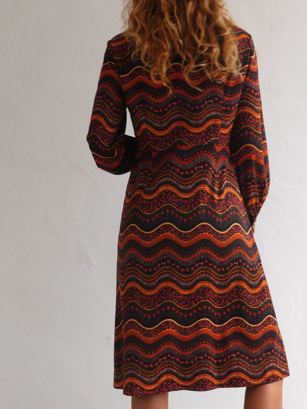 70s Midi Button Down Dress with Long Sleeves in Earthy Wavy Pattern