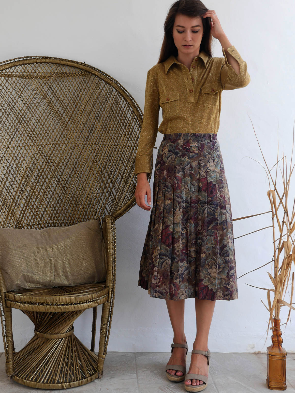 Vintage Floral Pleated Midi Skirt in Earthy Tones